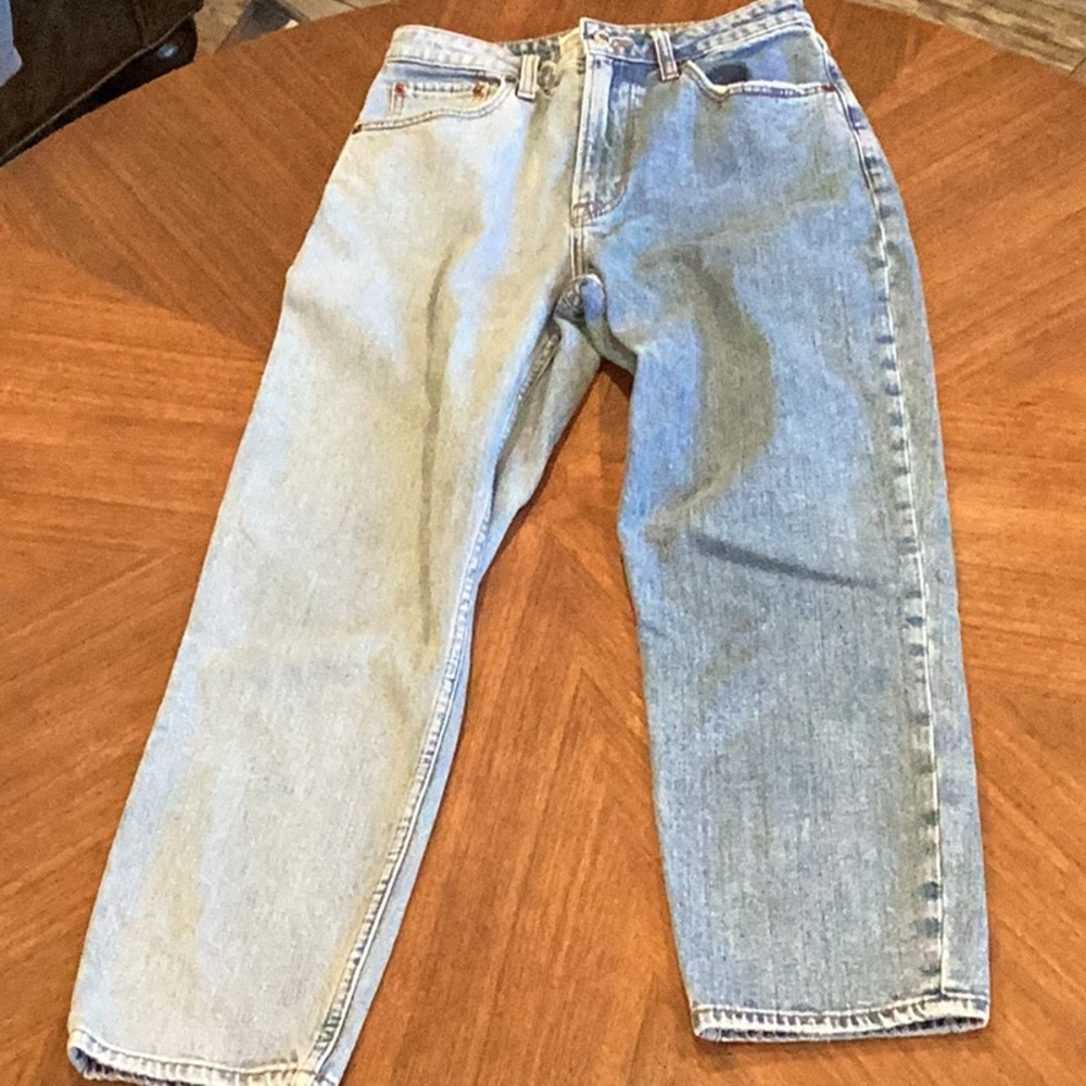 Abercrombie & Fitch Particolor The Mom High Rise Jeans